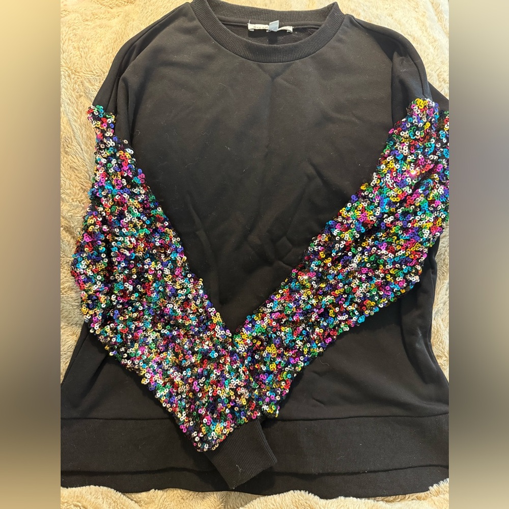 Elegant Black Sweatshirt with Multicolor Sequin Sleeves